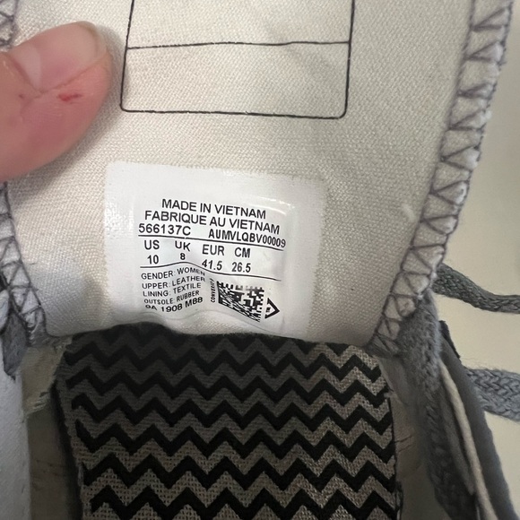 Converse | Gray Leather Black Chevron Women’s Sz 10 - Picture 6 of 6